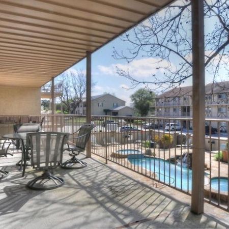 Windrow Retreat Apartment New Braunfels Exterior photo
